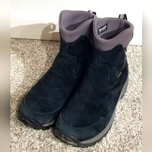 Merrell Dark Gray Winter Boots